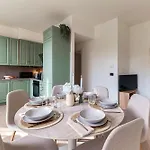 Casa Sara - By Myhomeincomo * Côme