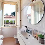 Casa Sara - By Myhomeincomo