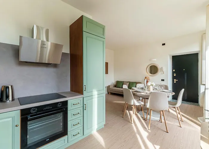 Casa Sara - By Myhomeincomo