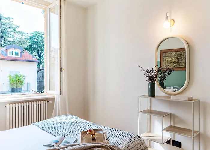 Casa Sara - By Myhomeincomo Como