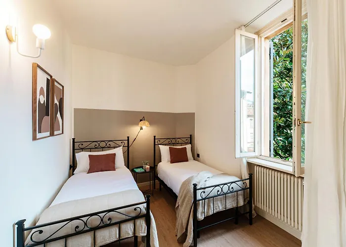 Casa Sara - By Myhomeincomo